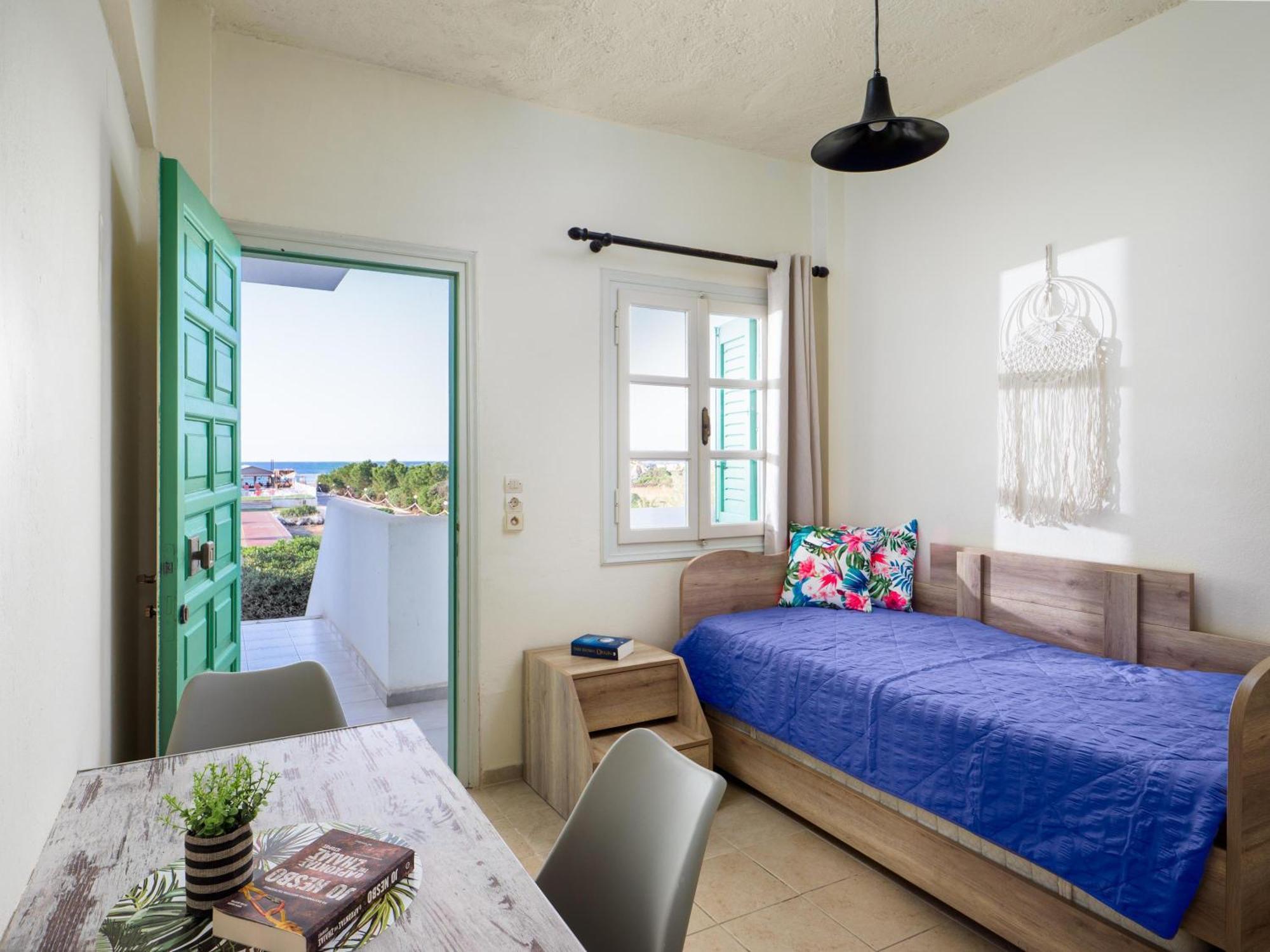 Divina Seaside Apartments By Estia Gouves Extérieur photo